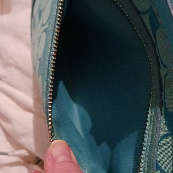 Vintage blue 💙 C coach - Picture 9 of 9